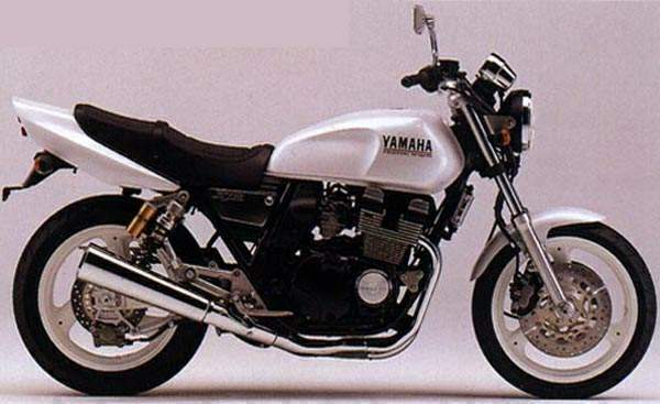 Yamaha XJR400